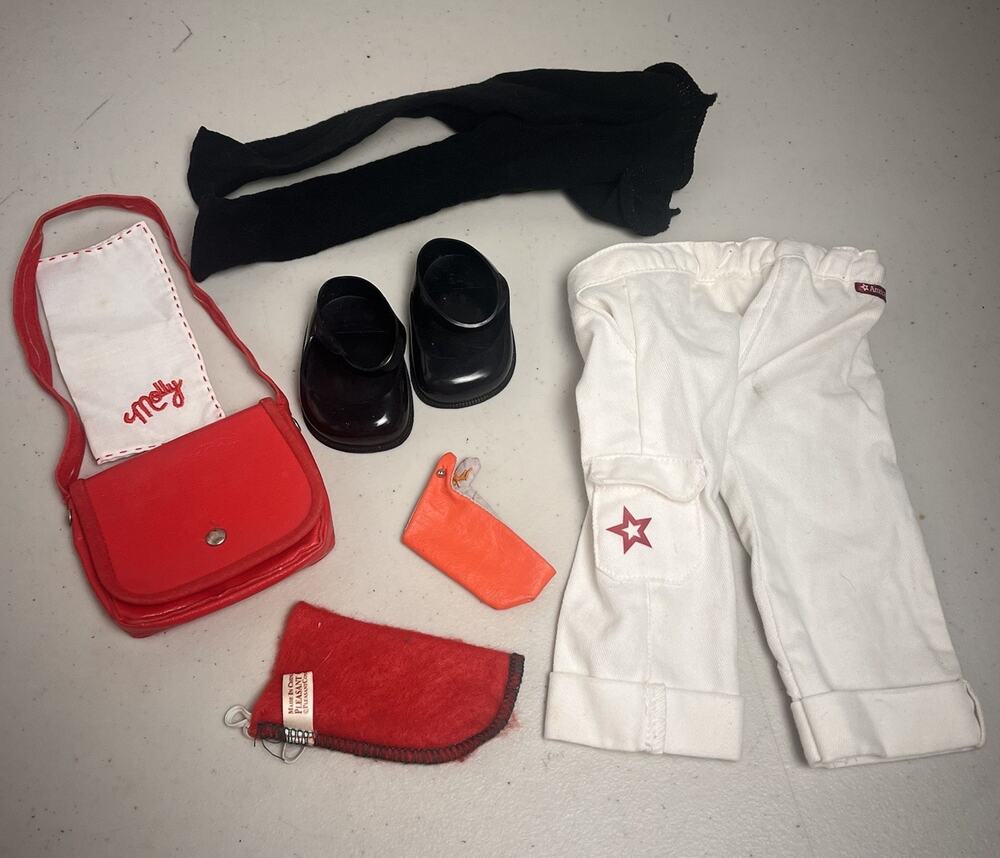 American Girl Pleasant Company Molly Meet Accessories Red Purse Handkerchief +
